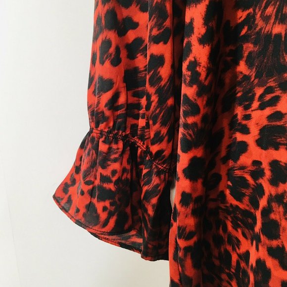 Zac & Rachel Womens Satin Blouse Sz P/ L Red Cheetah Print Covered Buttons - Picture 4 of 7